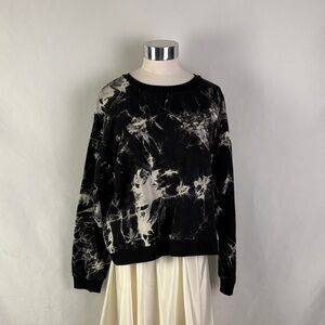 Udel Black Tie Dye Sweatshirt